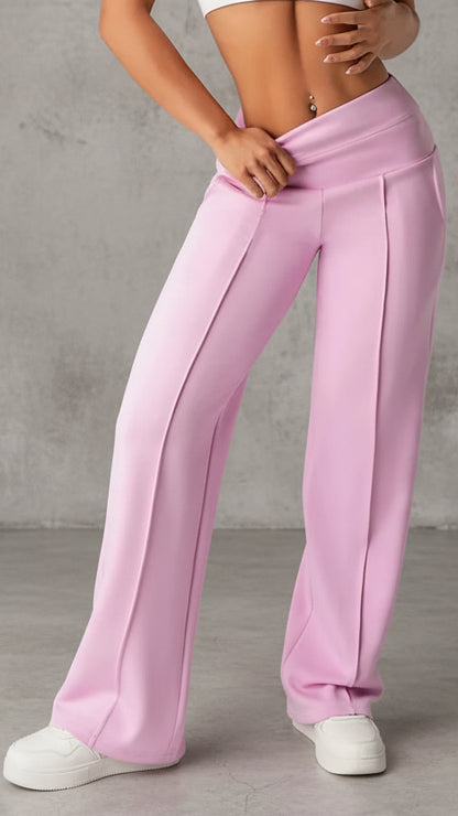 PANTALÓN RECTO DE CORTE AMPLIO CON TIRO ALTO