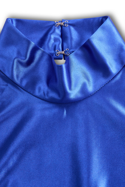 VESTIDO CORTO VALENTINA ROCHE SATINADO ELEGANTE