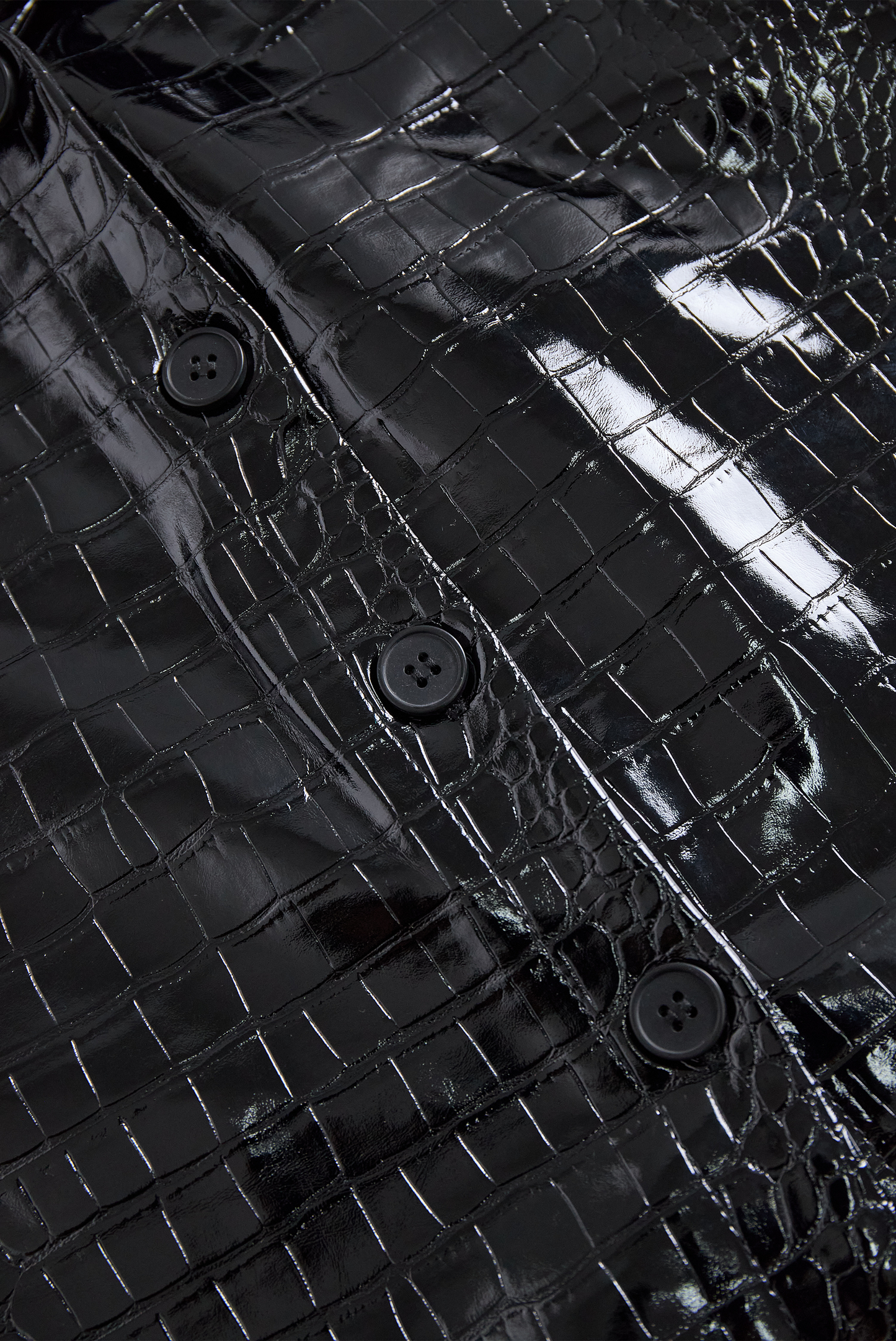 CAMISA VALENTINA ROCHE EFECTO CUERO ELEGANTE