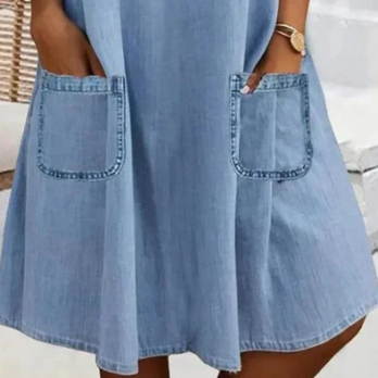 VESTIDO MIDI VAQUERO CÓMODO Y VERSÁTIL