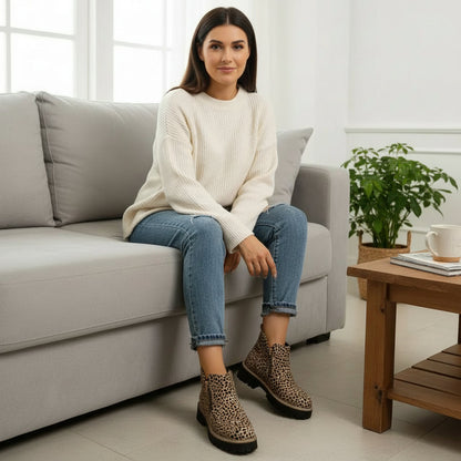 ZAPATILLAS CON CUÑA LIGERA · CONFORT ELEVADO PARA EL DÍA A DÍA