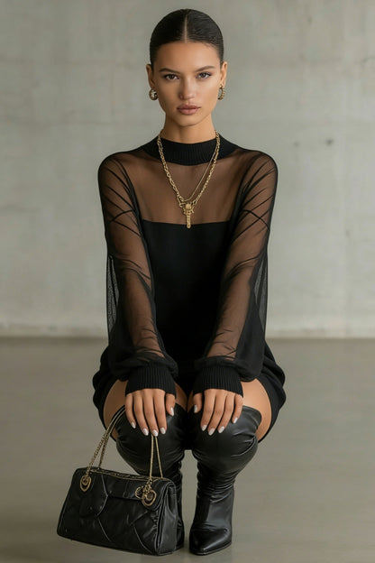 MINI VESTIDO CON MANGAS TRANSPARENTES Y CUELLO ALTO REFINADO