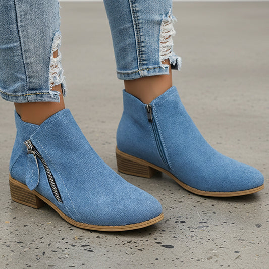 BOTINES DE ANTE CON CREMALLERA LATERAL Y TACÓN BAJO