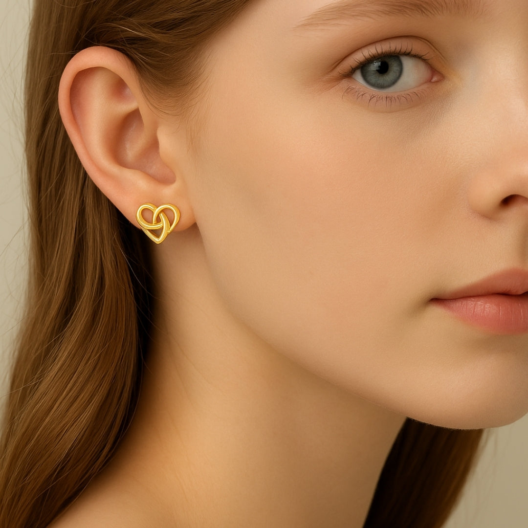 PENDIENTES VALENTINA ROCHE CORAZÓN ENTRELAZADO DORADO