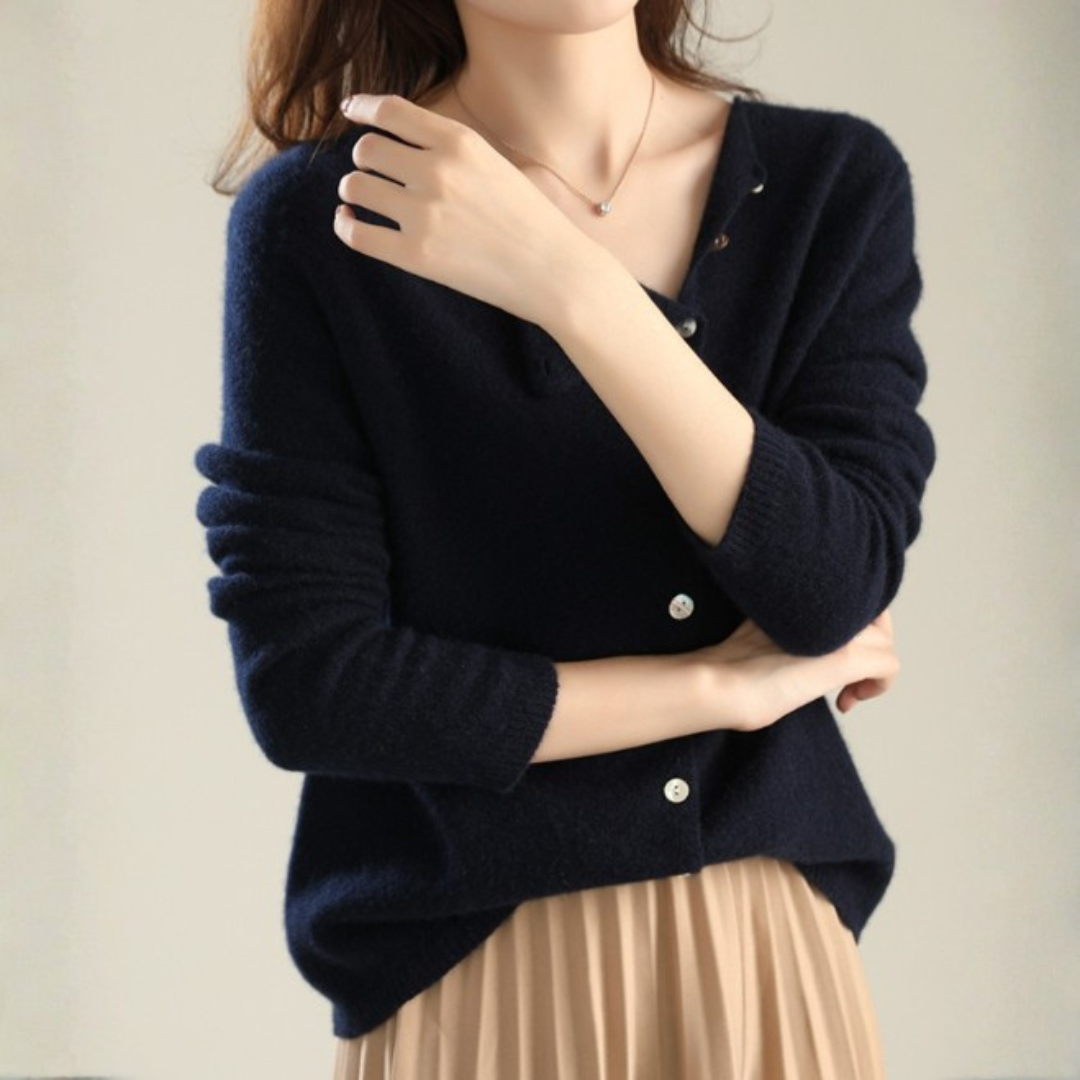 CÁRDIGAN DE PUNTO FINO CON BOTONES