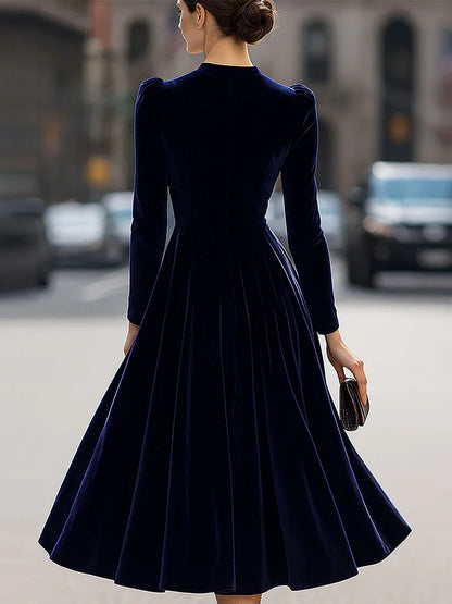 VESTIDO MIDI DE TERCIOPELO AZUL MARINO ELEGANTE