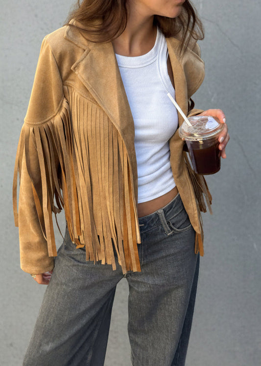 CHAQUETA CORTA DE ANTE ESTILO BOHO CON FLECOS