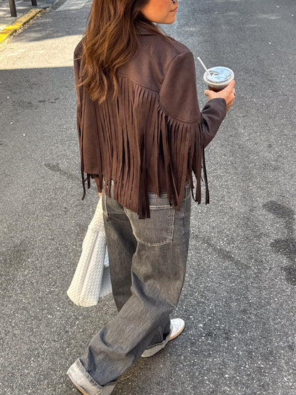 CHAQUETA CORTA DE ANTE ESTILO BOHO CON FLECOS