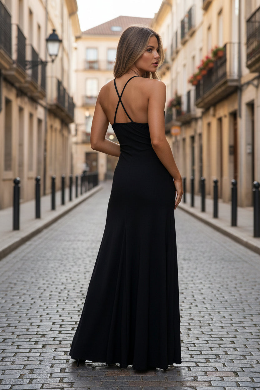 VESTIDO LARGO NEGRO ELEGANTE CON ABERTURA LATERAL