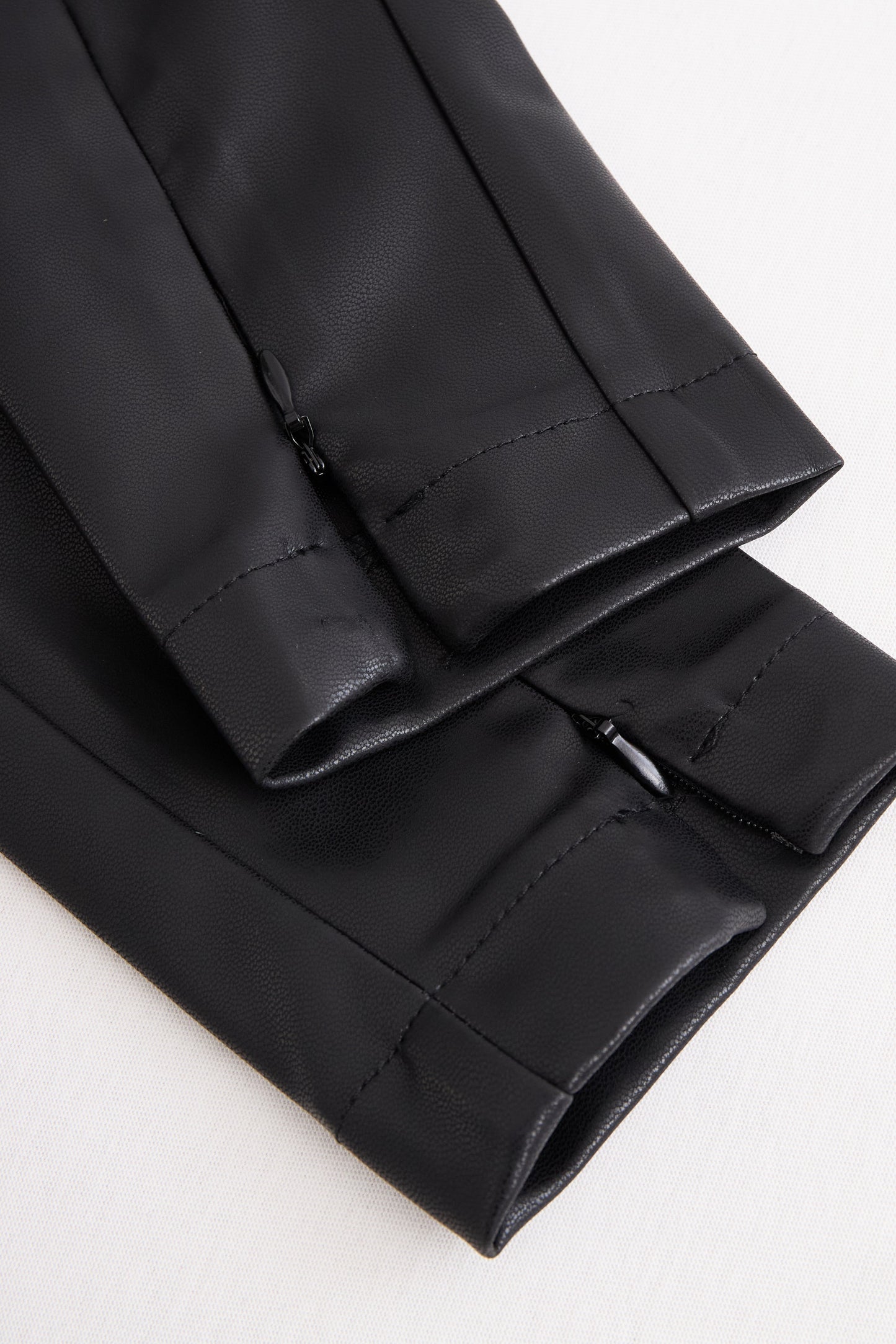 VESTIDO MIDI VALENTINA ROCHE EFECTO CUERO ELEGANTE