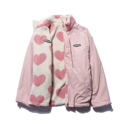 CHAQUETA POLAR DE BORREGUITO CON ESTAMPADO DE CORAZONES Y CREMALLERA