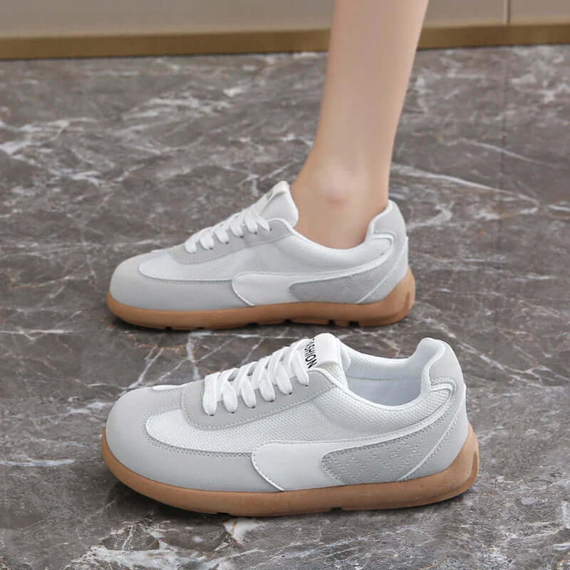 ZAPATILLAS ESTILO RETRO SUAVE