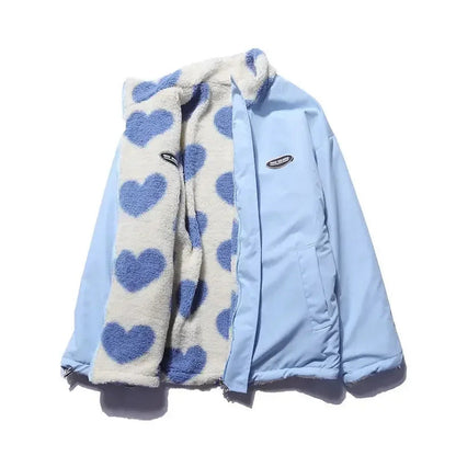 CHAQUETA POLAR DE BORREGUITO CON ESTAMPADO DE CORAZONES Y CREMALLERA