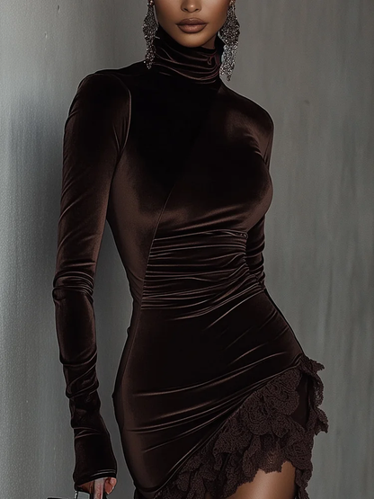 VESTIDO MINI AJUSTADO DE CUELLO ALTO CON EFECTO DRAPEADO