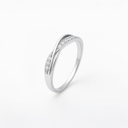 ANILLO VALENTINA ROCHE DORADO FINO CON CIRCONITAS LATERALES