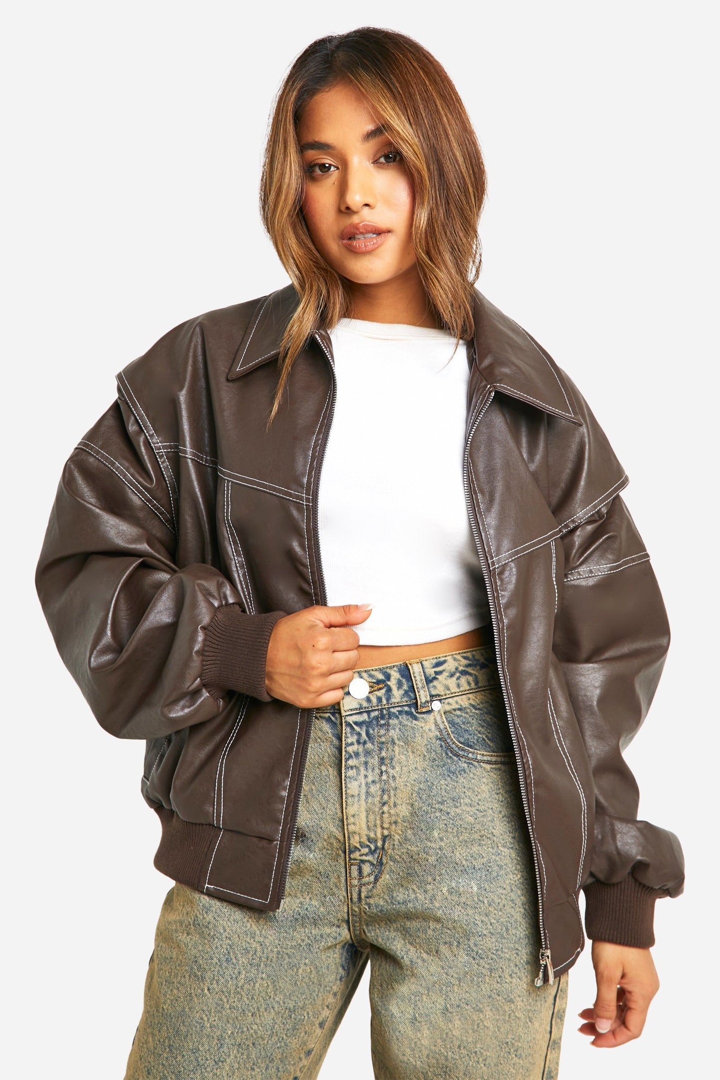 CHAQUETA EFECTO PIEL OVERSIZE