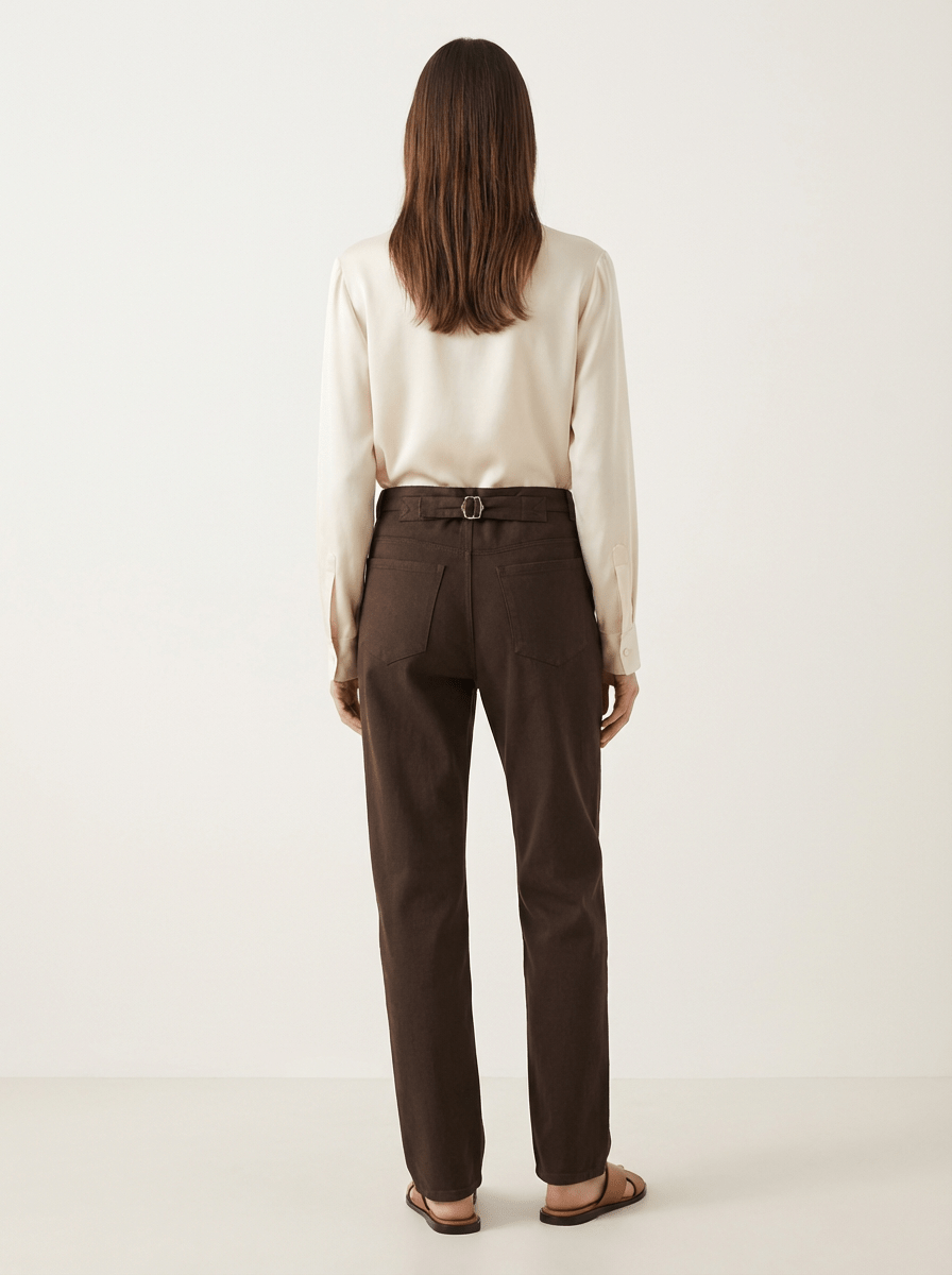 JEANS RECTOS PREMIUM DENIM ELEGANCIA ATEMPORAL