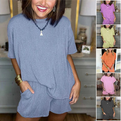 CONJUNTO DE VERANO DE TOP Y SHORT ACANALADOS - COMODIDAD PREMIUM Y ESTILO RELAJADO