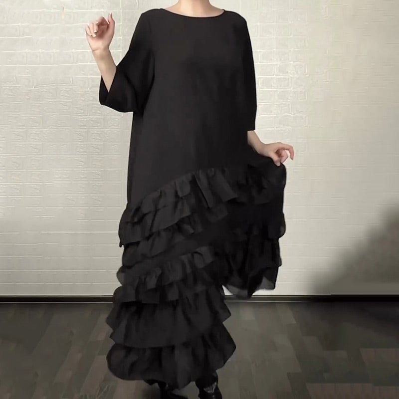 VESTIDO FLUIDO OVERSIZE CON VOLANTES EN CAPAS