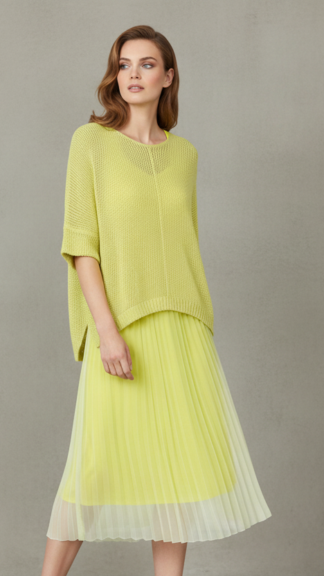 CONJUNTO FLUIDO DE DOS PIEZAS CON VESTIDO LISADO Y CÁRDIGAN LIGERO